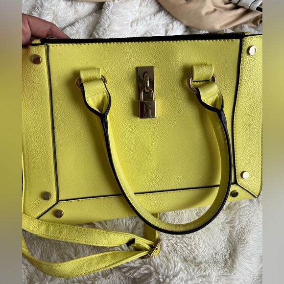 Call It Spring Adjustable strap purse - Picture 2 of 6